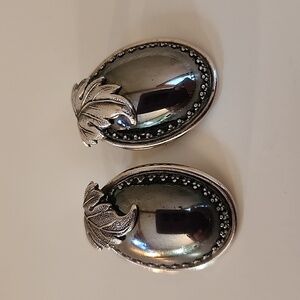Whiting and Davis Hematite Clip On Earrings